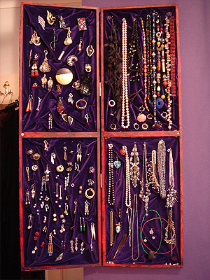 Schmuckschraenke_M_02